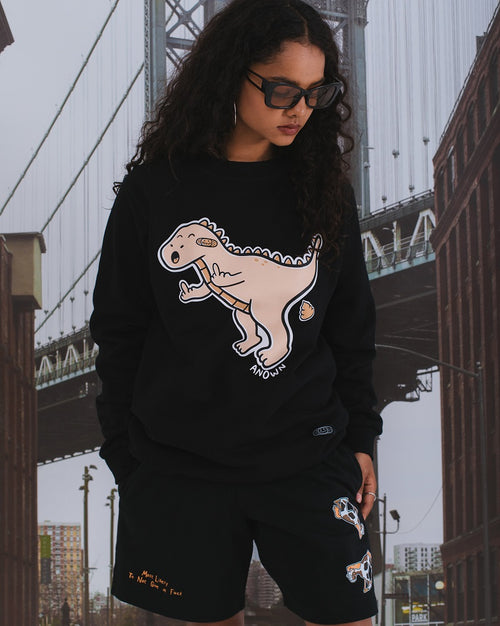 SPECIAL DINO SWEATER // BLACK